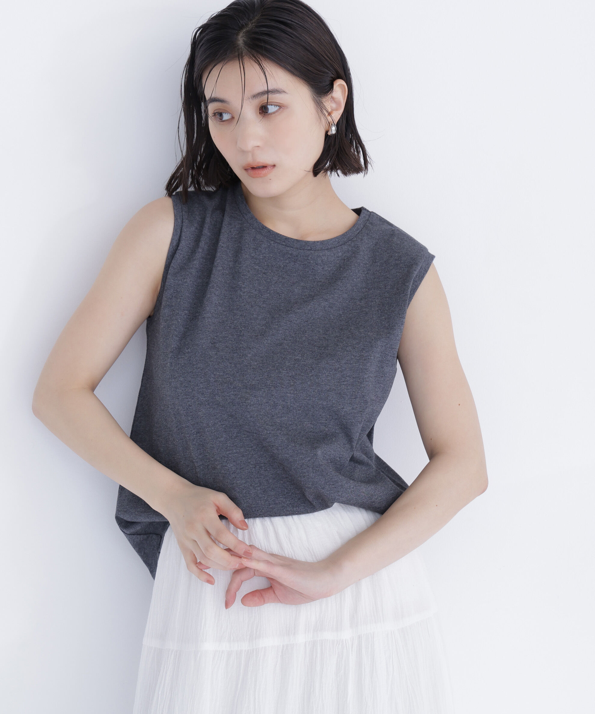  「メタルポイントノースリーブカットソー」|Tシャツ・カットソー|杢チャコール1