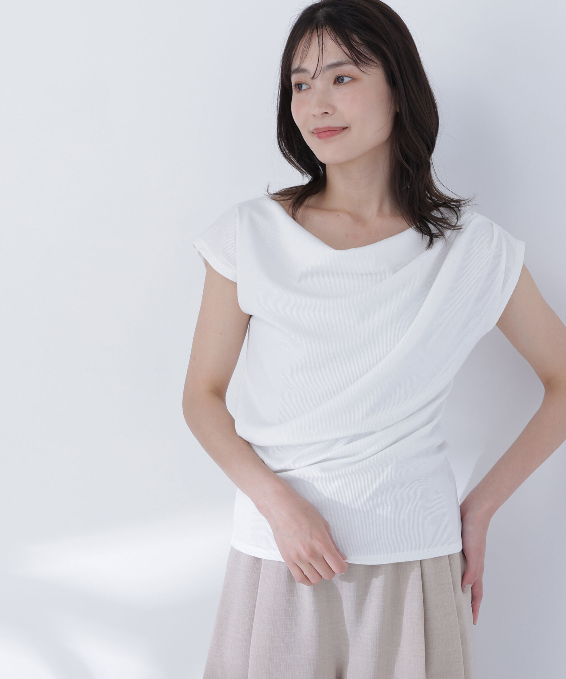  「ドレープカットソー」|Tシャツ・カットソー|オフホワイト1