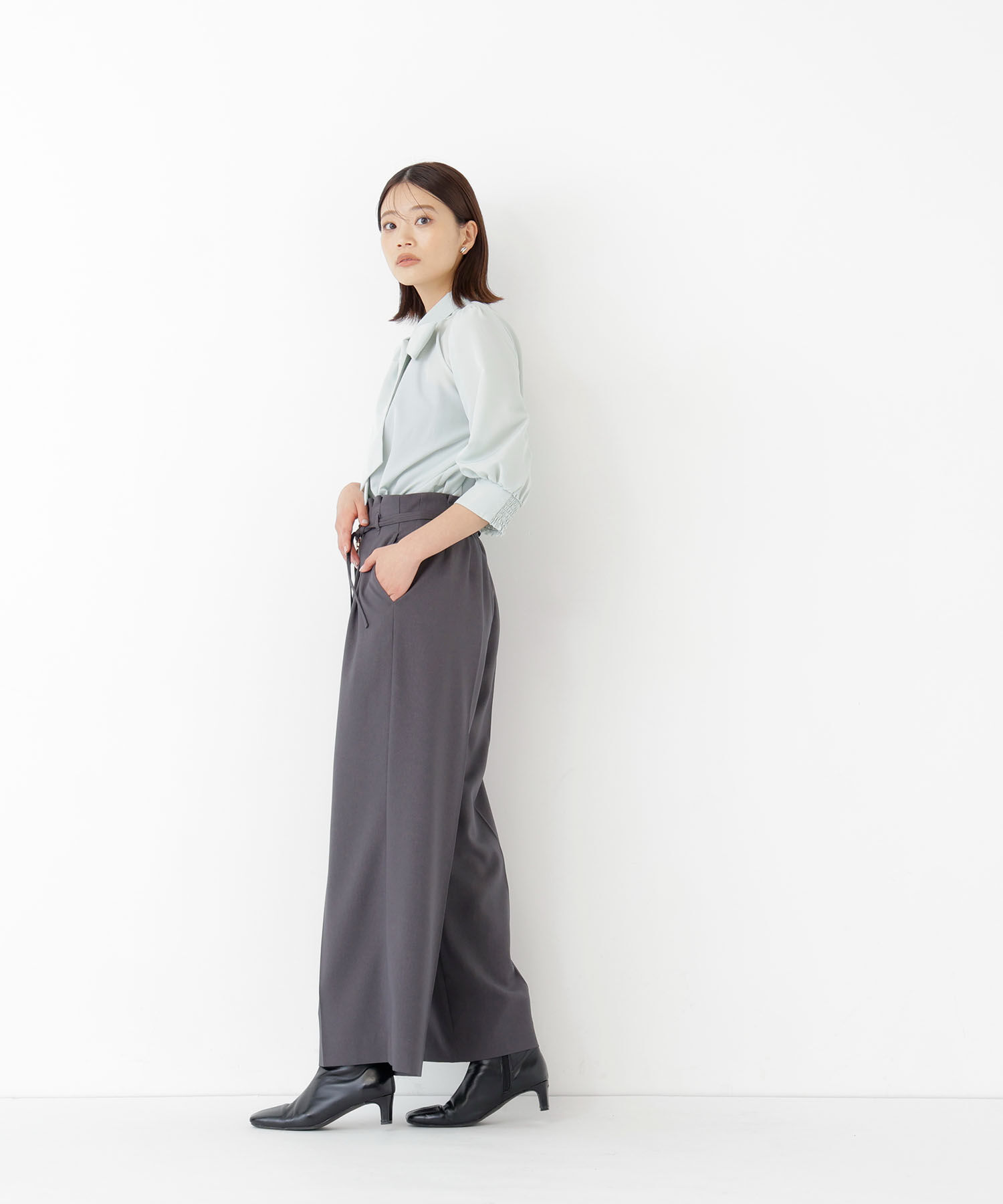  「＜CLASSY.11月号掲載＞ダブルベルトワイドパンツ　26AW」|その他|