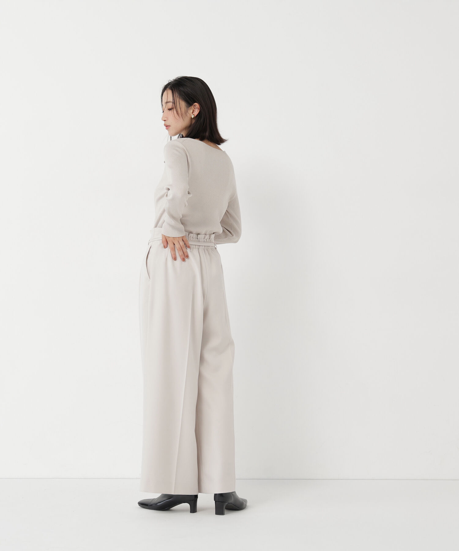  「＜CLASSY.11月号掲載＞ダブルベルトワイドパンツ　26AW」|その他|