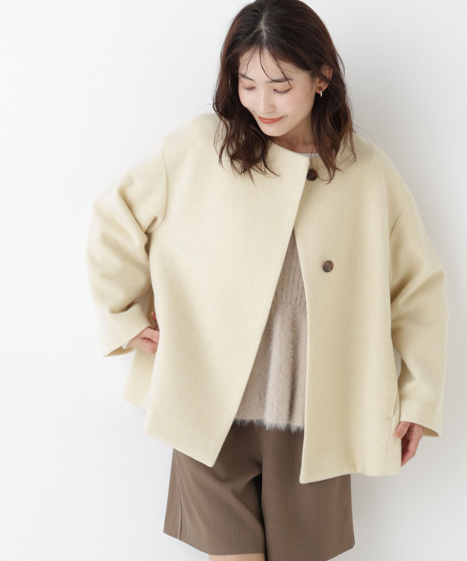  「＜EC限定カラー：イエロー＞カシミヤブレンドハーフコート 26AW」|ブルゾン・スタジャン|イエロー