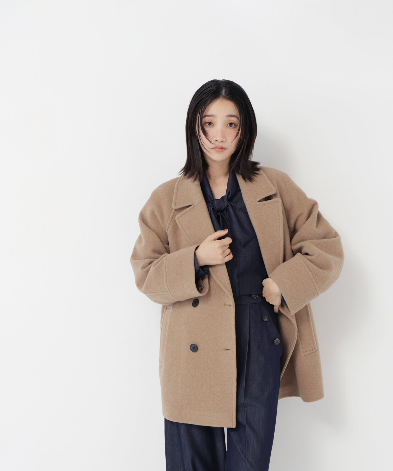  「ダブルブレストミドルコート 26AW」|ブルゾン・スタジャン|