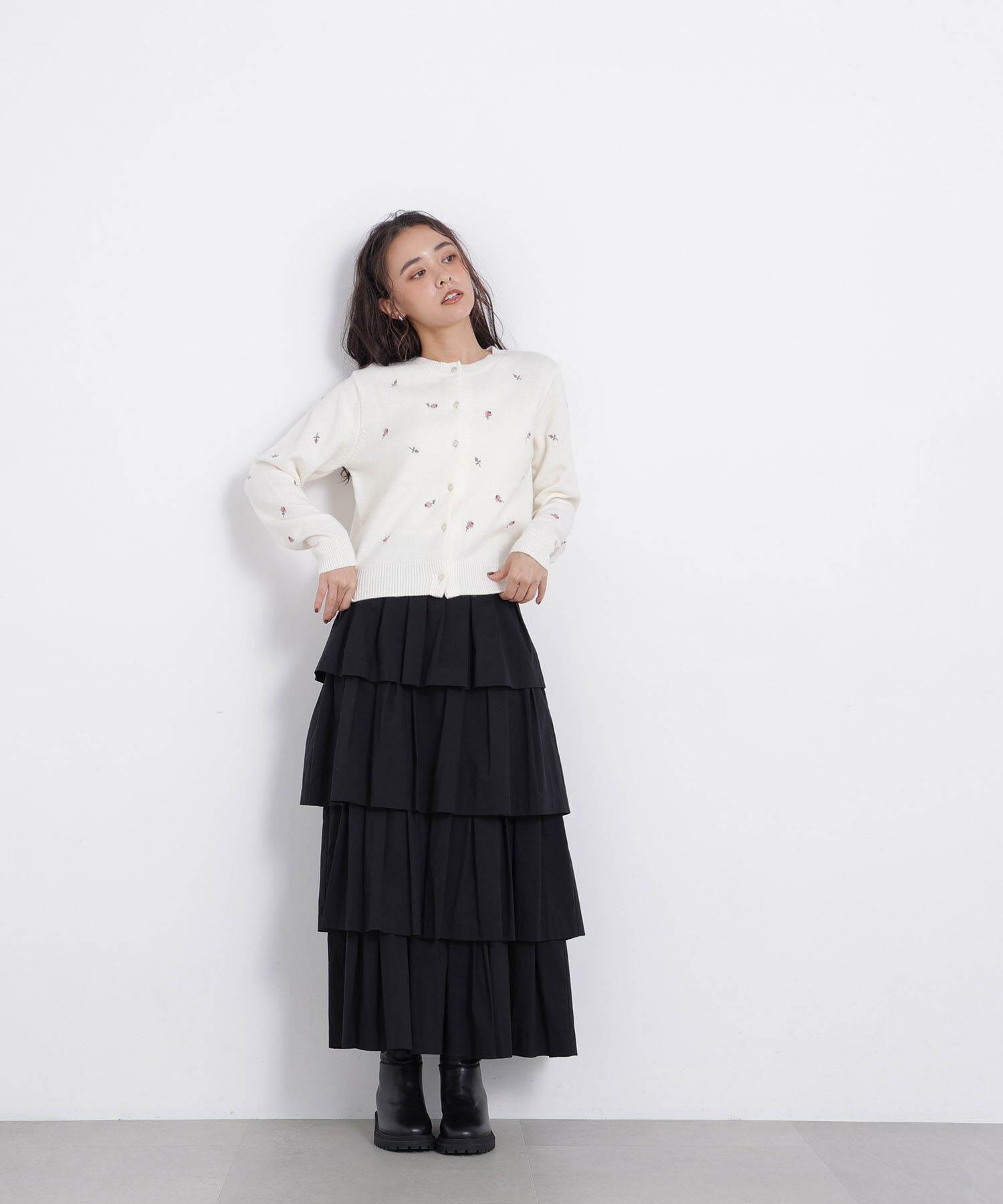  「〈N.〉ローズ刺繍カーディガン　26AW」|ニット・セーター|
