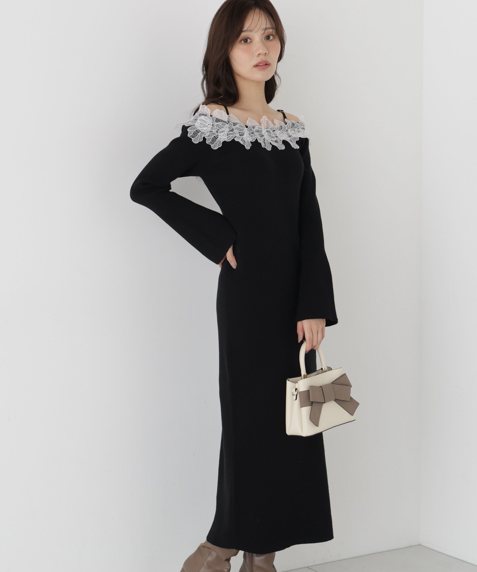 PROPORTION BODY DRESSING「レースオフショルニットワンピース」|ワンピース|