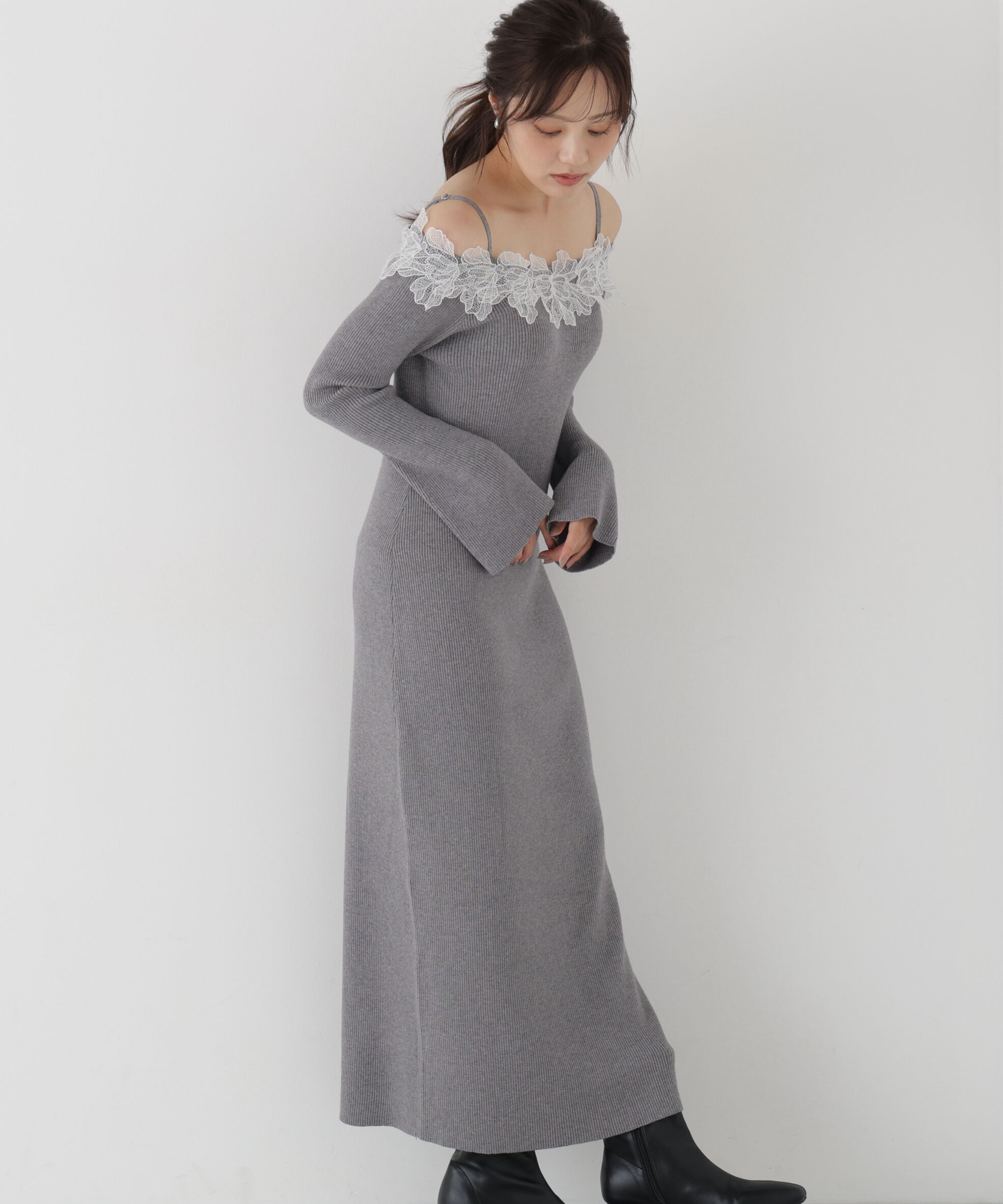 PROPORTION BODY DRESSING「レースオフショルニットワンピース」|ワンピース|