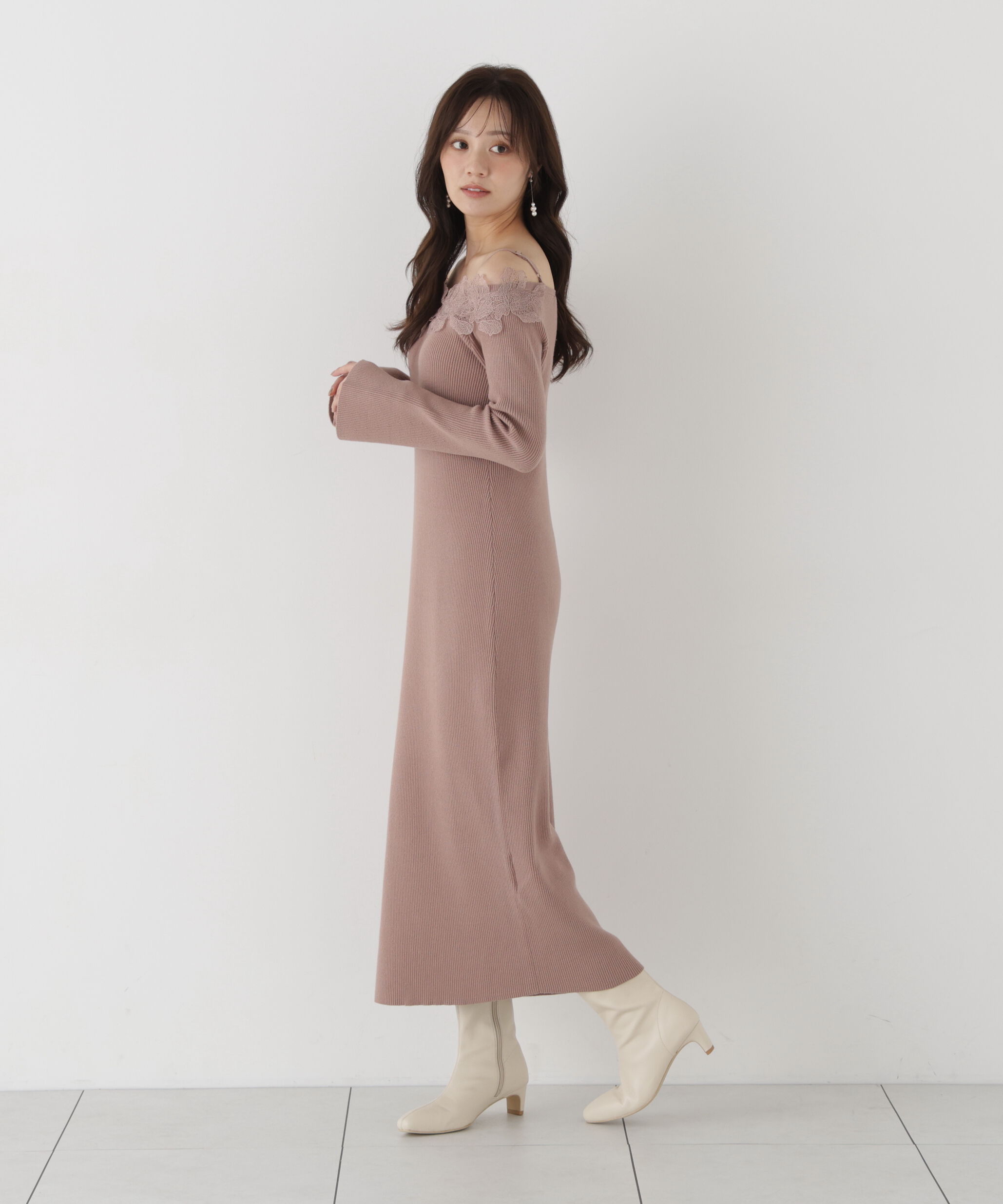 PROPORTION BODY DRESSING「レースオフショルニットワンピース」|ワンピース|