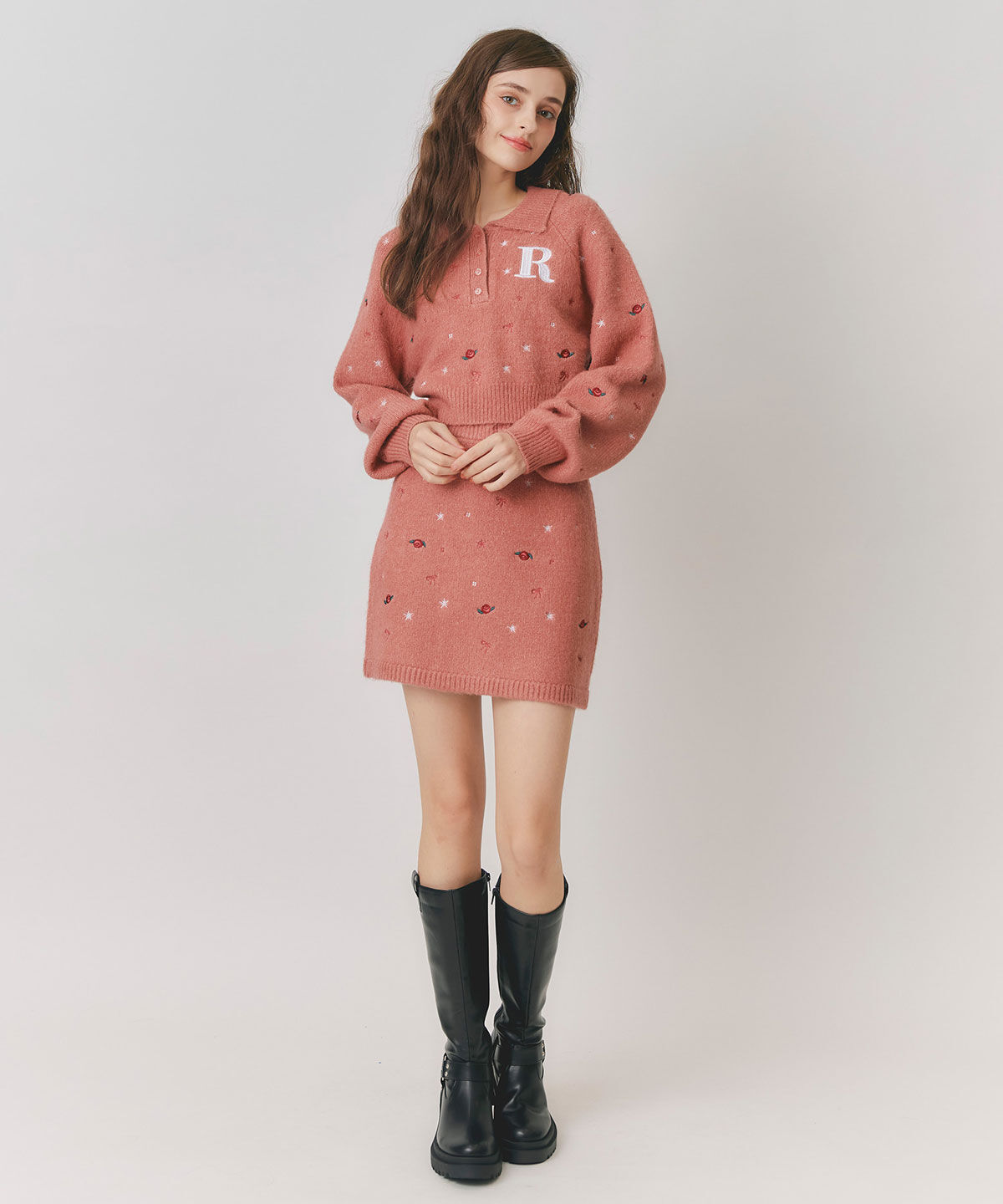 REDYAZEL「ローズエンブロイダリーポロニット&times;タイトミニスカートセットアップ」|ワンピース|