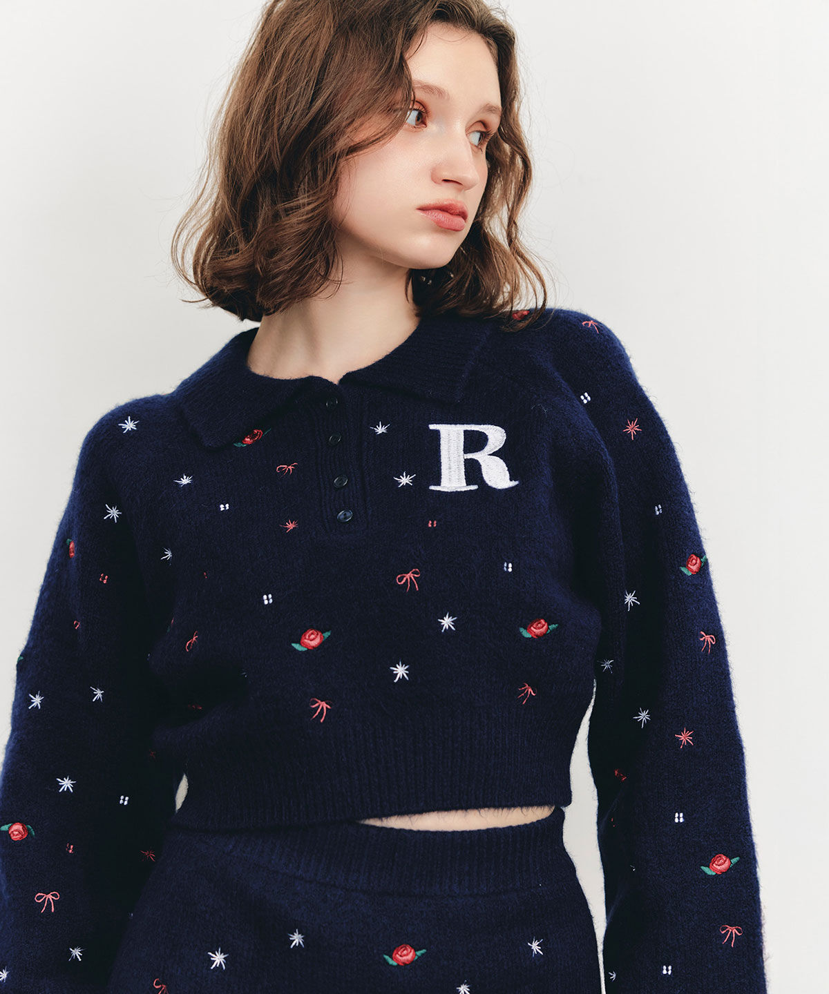 REDYAZEL「ローズエンブロイダリーポロニット&times;タイトミニスカートセットアップ」|ワンピース|