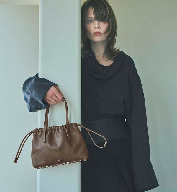 Rouge vif「【YAHKI】YH-827 HAND BAG/巾着バッグ/スタッズ/レザーバッグ」|ハンドバッグ|