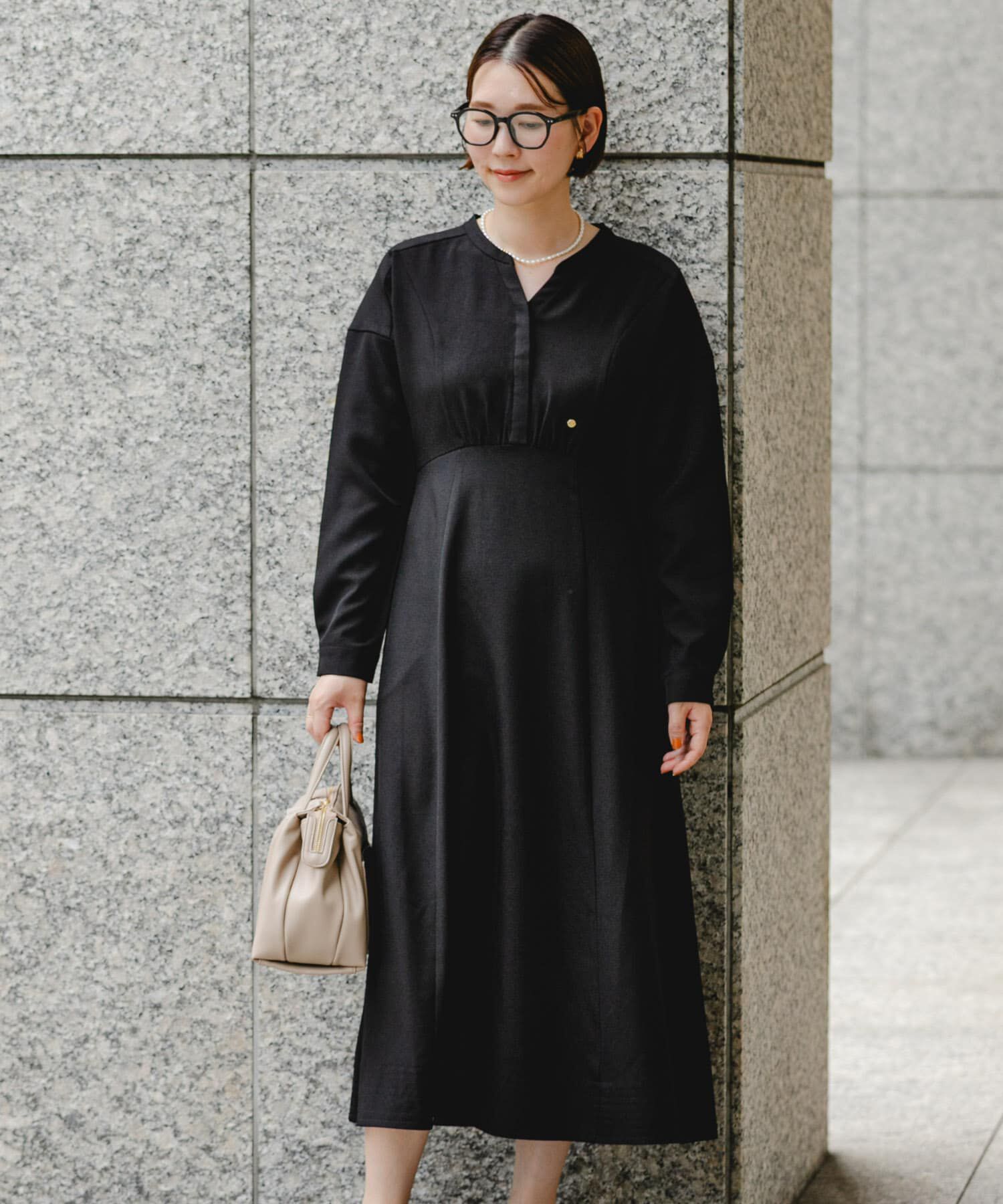 URBAN RESEARCH ROSSO「『UR TECH SMOOTHLUXE』F by ROSSO　キーネックワンピース」|ワンピース|ブラック
