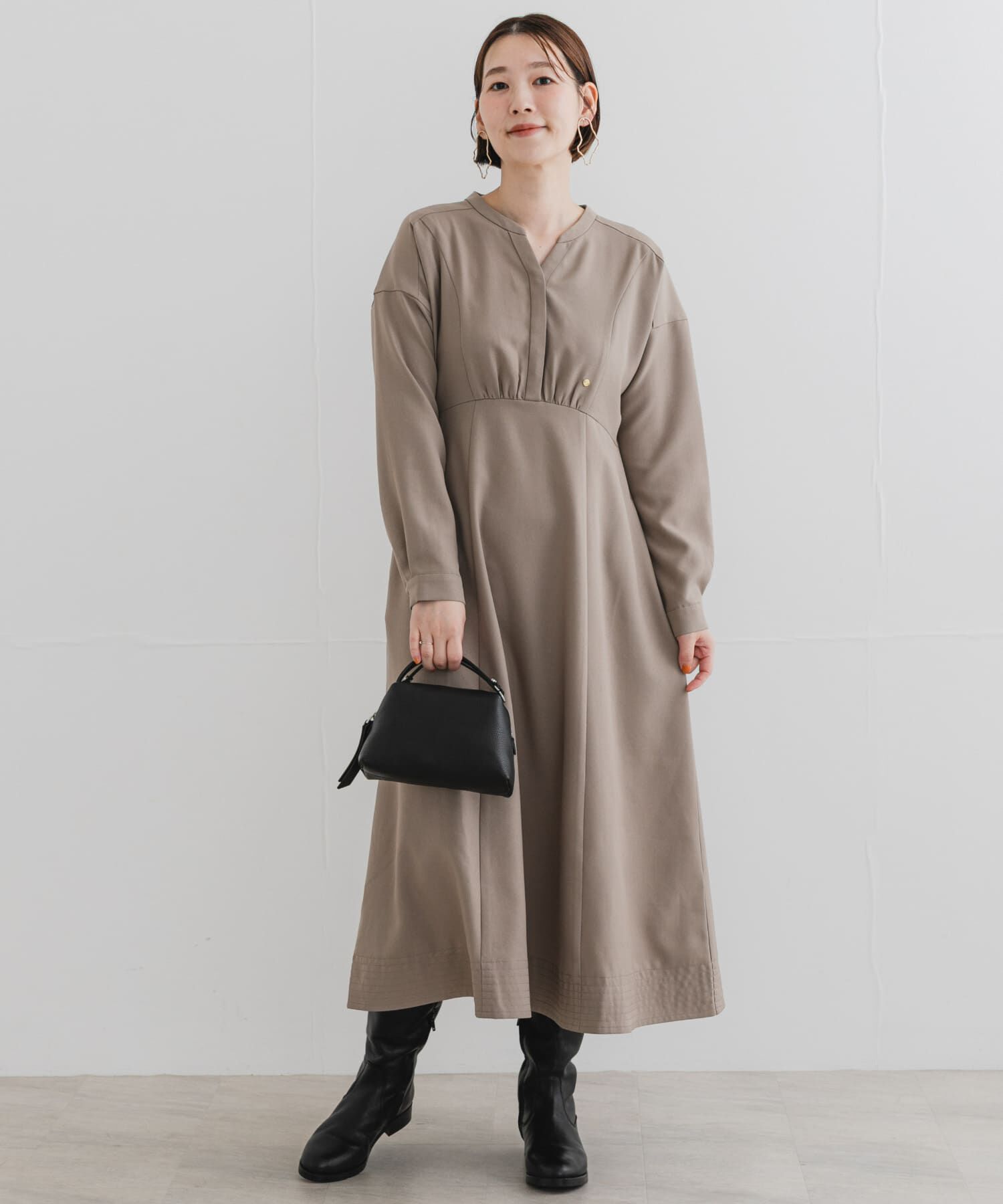 URBAN RESEARCH ROSSO「『UR TECH SMOOTHLUXE』F by ROSSO　キーネックワンピース」|ワンピース|