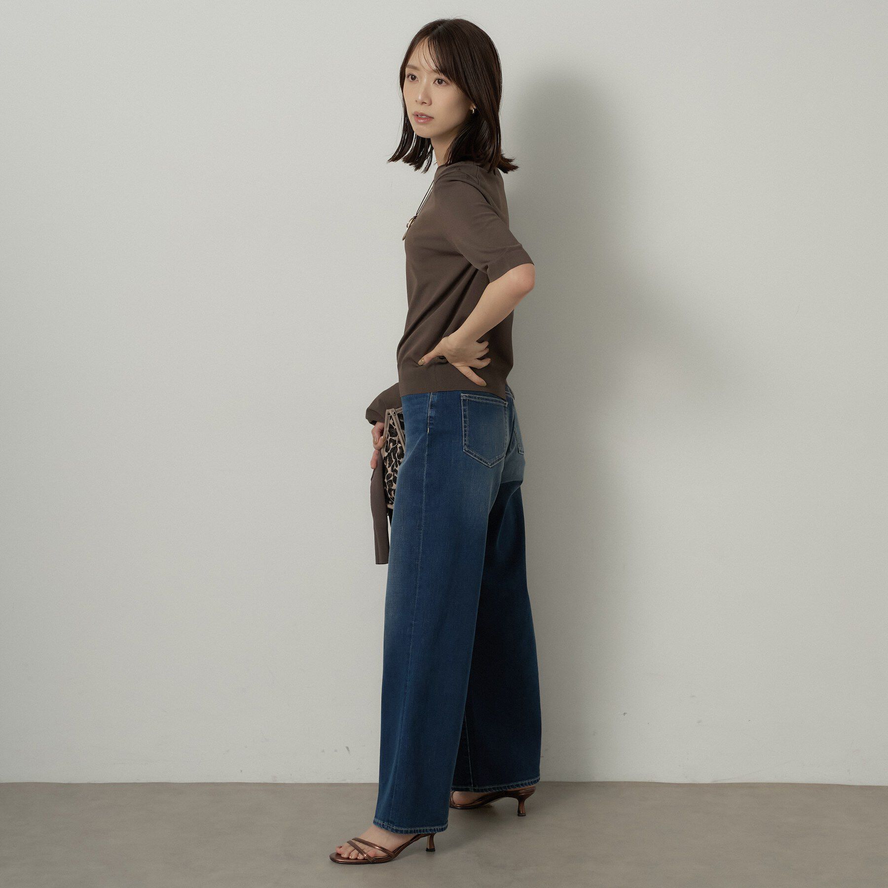 UNTITLED「【アンサンブル可/きれいめ/通勤】コンパクト5分袖ニット」|ニット・セーター|