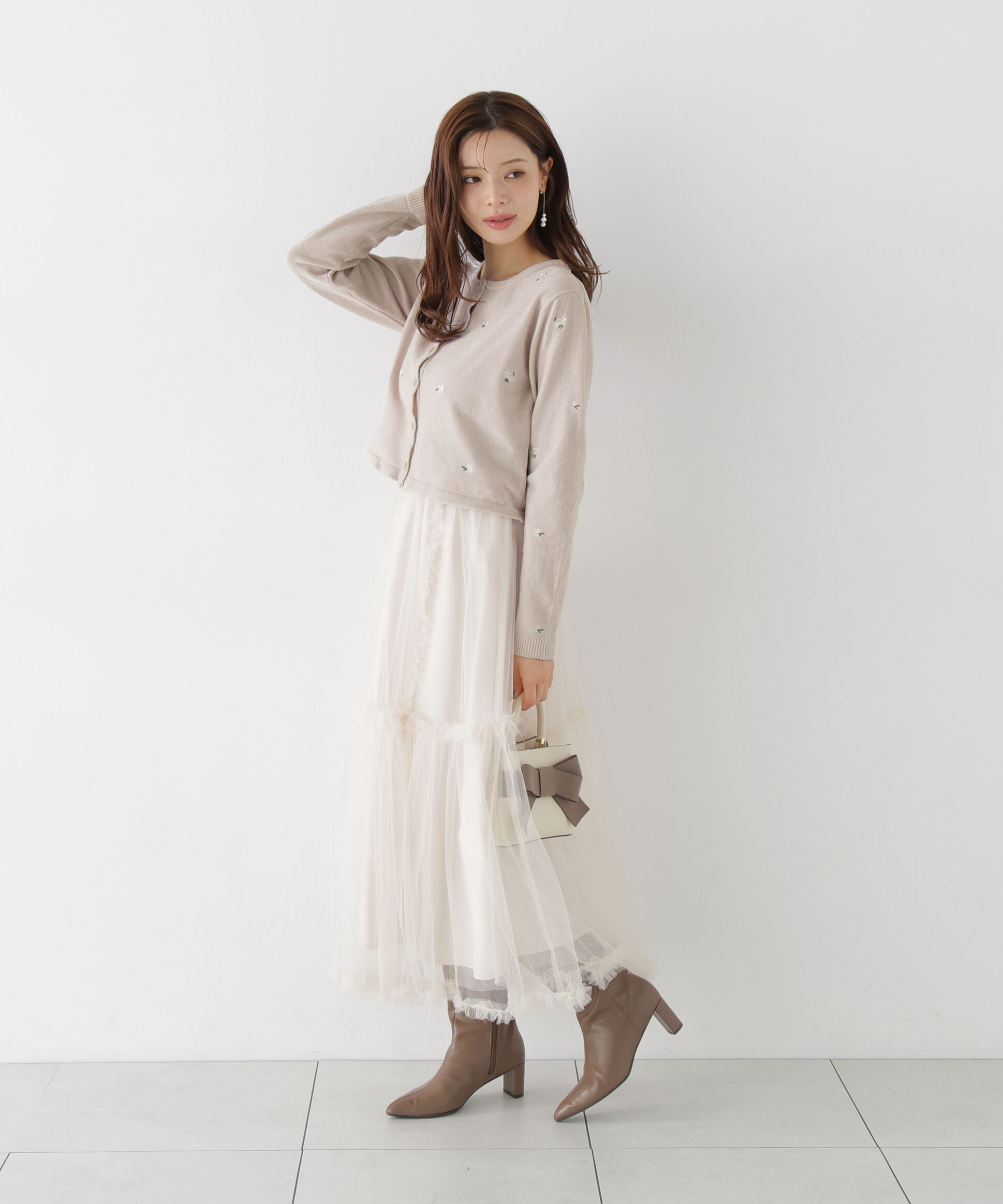 PROPORTION BODY DRESSING「＜a/mie＞エンブロイダリーモールカーディガン 26AW」|カーディガン|
