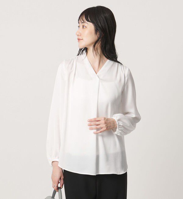 UNITED ARROWS「サテン ドレープ Vネック ブラウス」|シャツ・ブラウス|