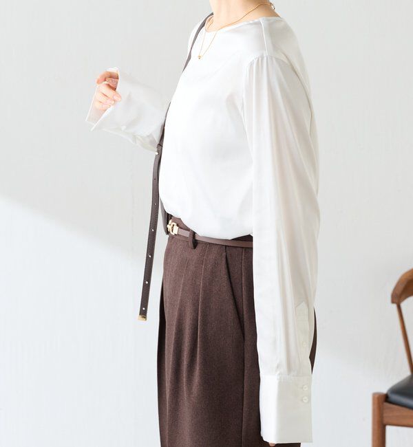  「【ロングシーズン使える】袖カフスデザインTブラウス」|シャツ・ブラウス|