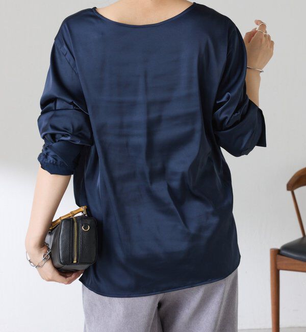  「【ロングシーズン使える】袖カフスデザインTブラウス」|シャツ・ブラウス|
