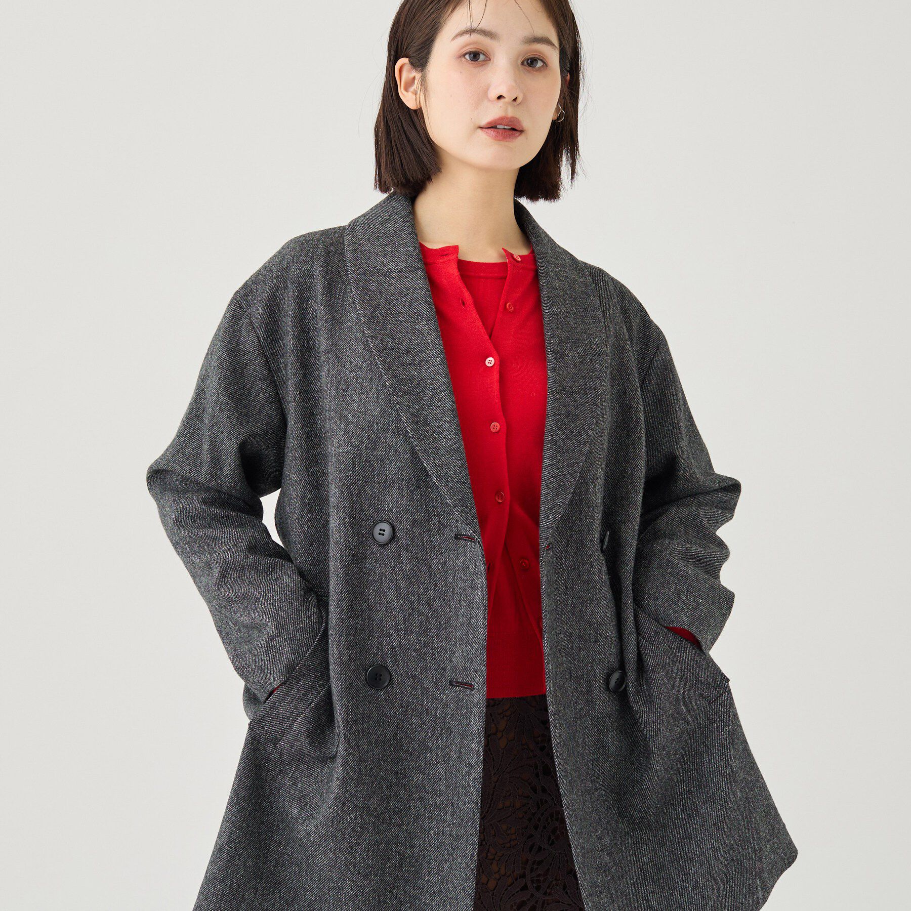 INDIVI「【顔まわりスッキリ】ショールカラー ミドル丈コート」|チェスターコート|