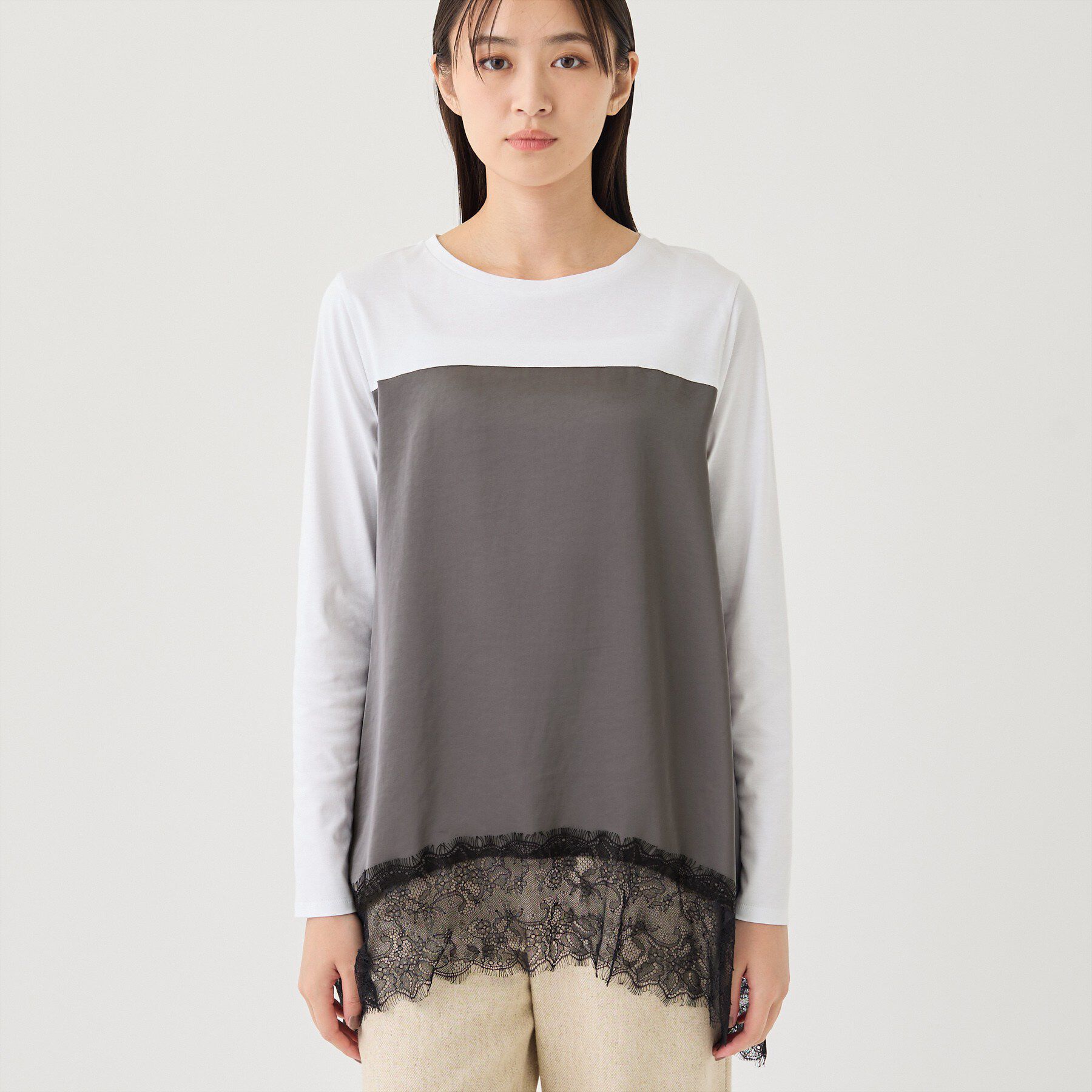 INDIVI「【お腹・腰カバー】サテン切替 レースヘムロングトップス」|Tシャツ・カットソー|