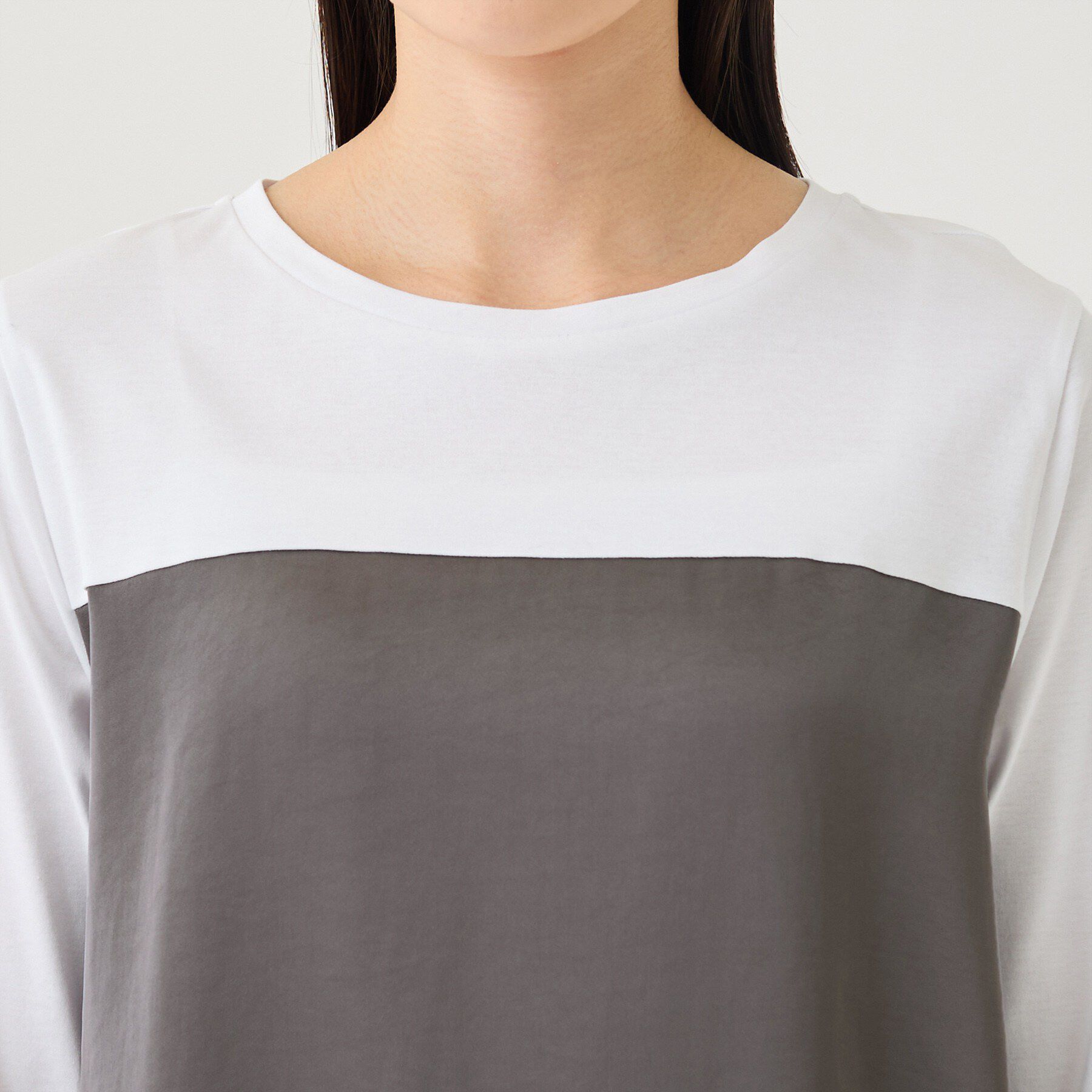 INDIVI「【お腹・腰カバー】サテン切替 レースヘムロングトップス」|Tシャツ・カットソー|