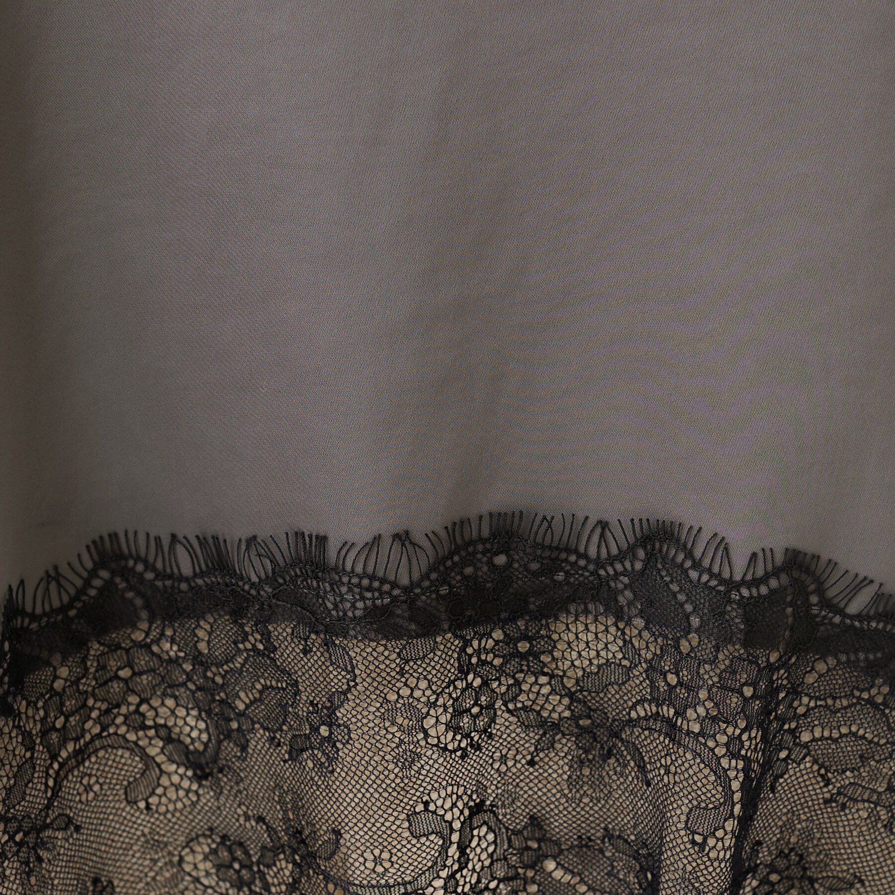 INDIVI「【お腹・腰カバー】サテン切替 レースヘムロングトップス」|Tシャツ・カットソー|