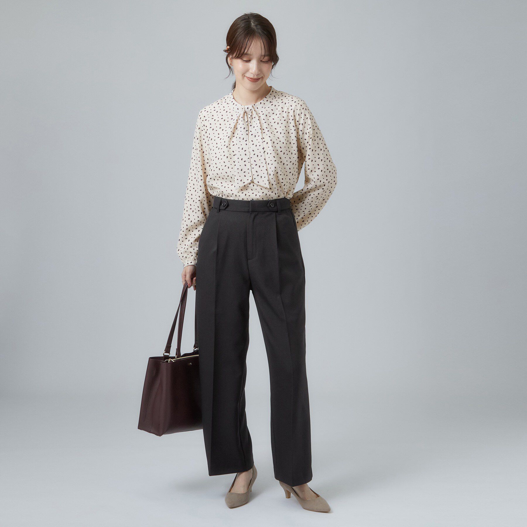 SHOO･LA･RUE「【あったか/通勤/セレモニー】裏地にヒミツ ボウタイ風 裏起毛ブラウス」|シャツ・ブラウス|