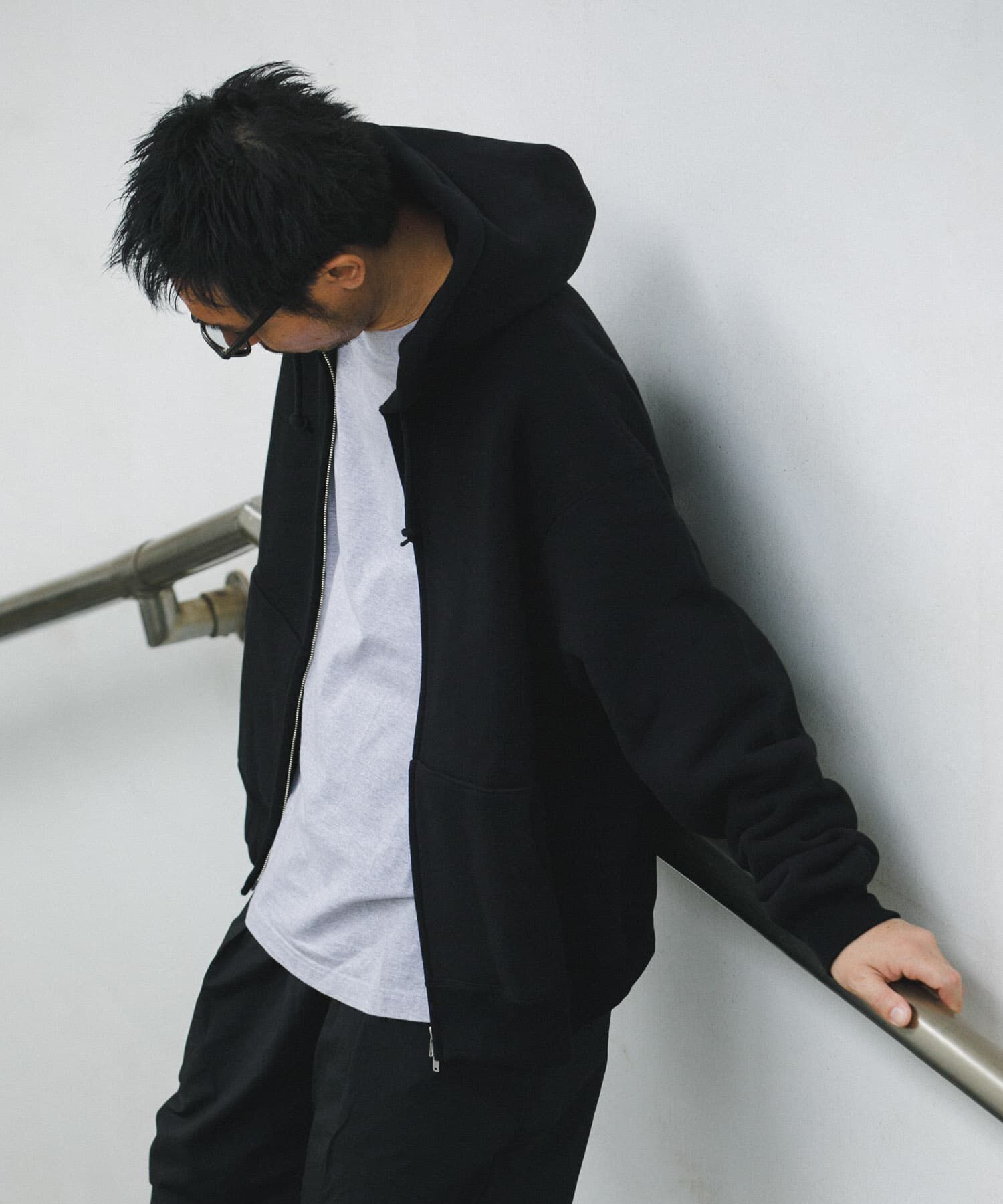 URBAN RESEARCH「Logic One　SWEAT ZIP PARKA」|パーカー|