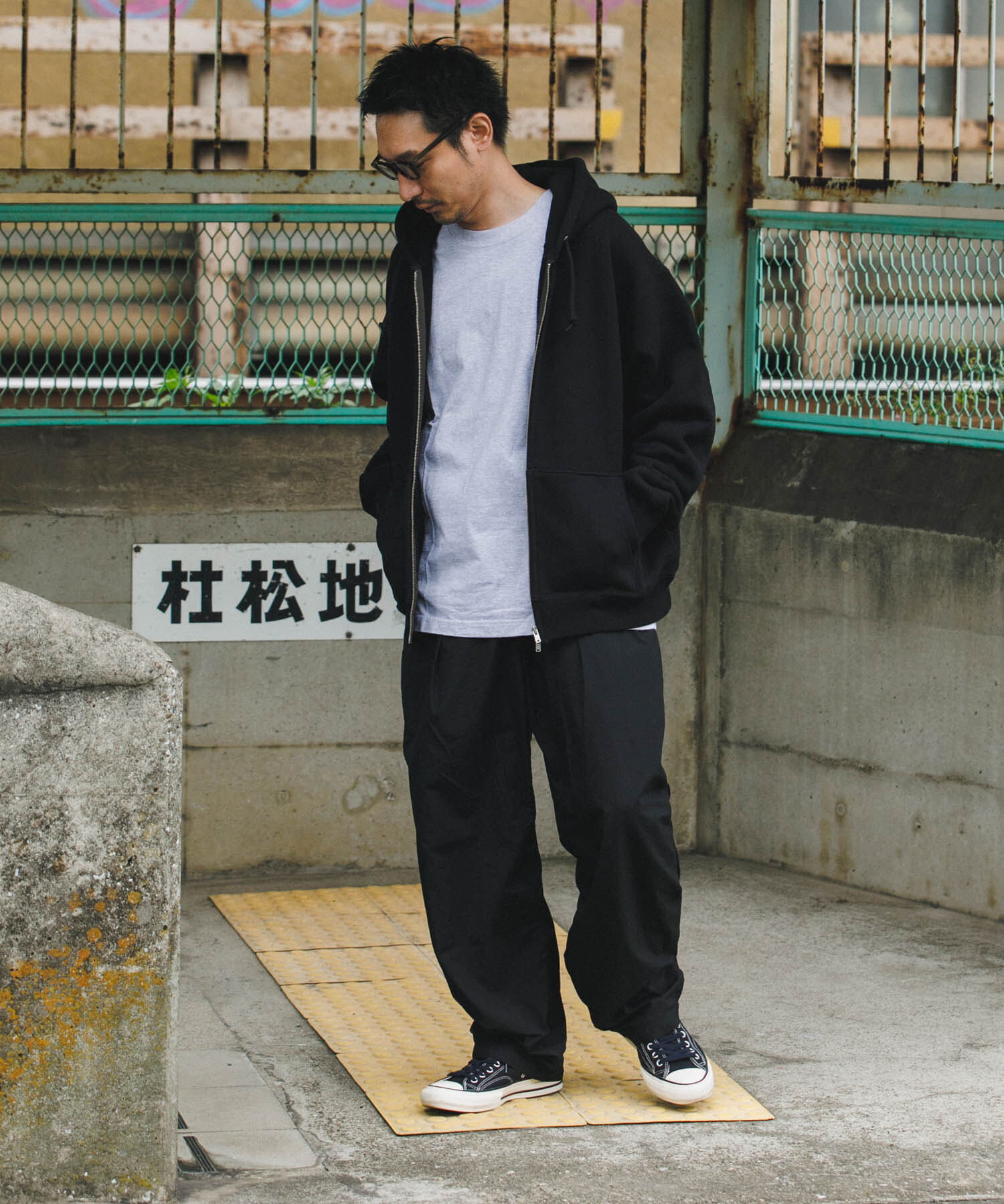 URBAN RESEARCH「Logic One　SWEAT ZIP PARKA」|パーカー|