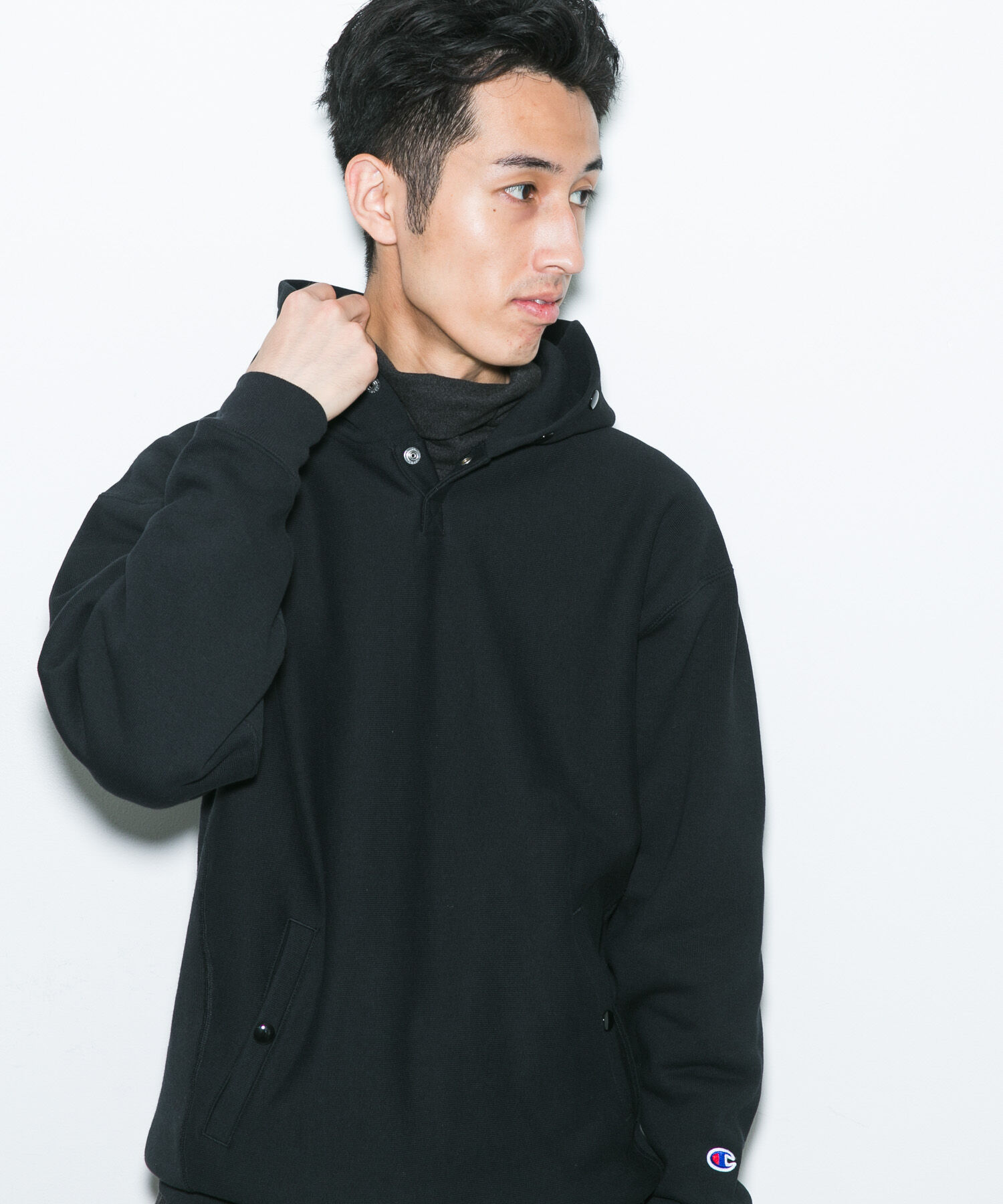 URBAN RESEARCH DOORS「『別注』Champion&times;DOORS　HALF SNAP PARKA」|パーカー|