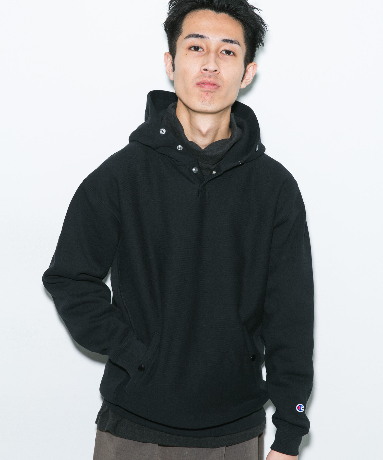 URBAN RESEARCH DOORS「『別注』Champion&times;DOORS　HALF SNAP PARKA」|パーカー|
