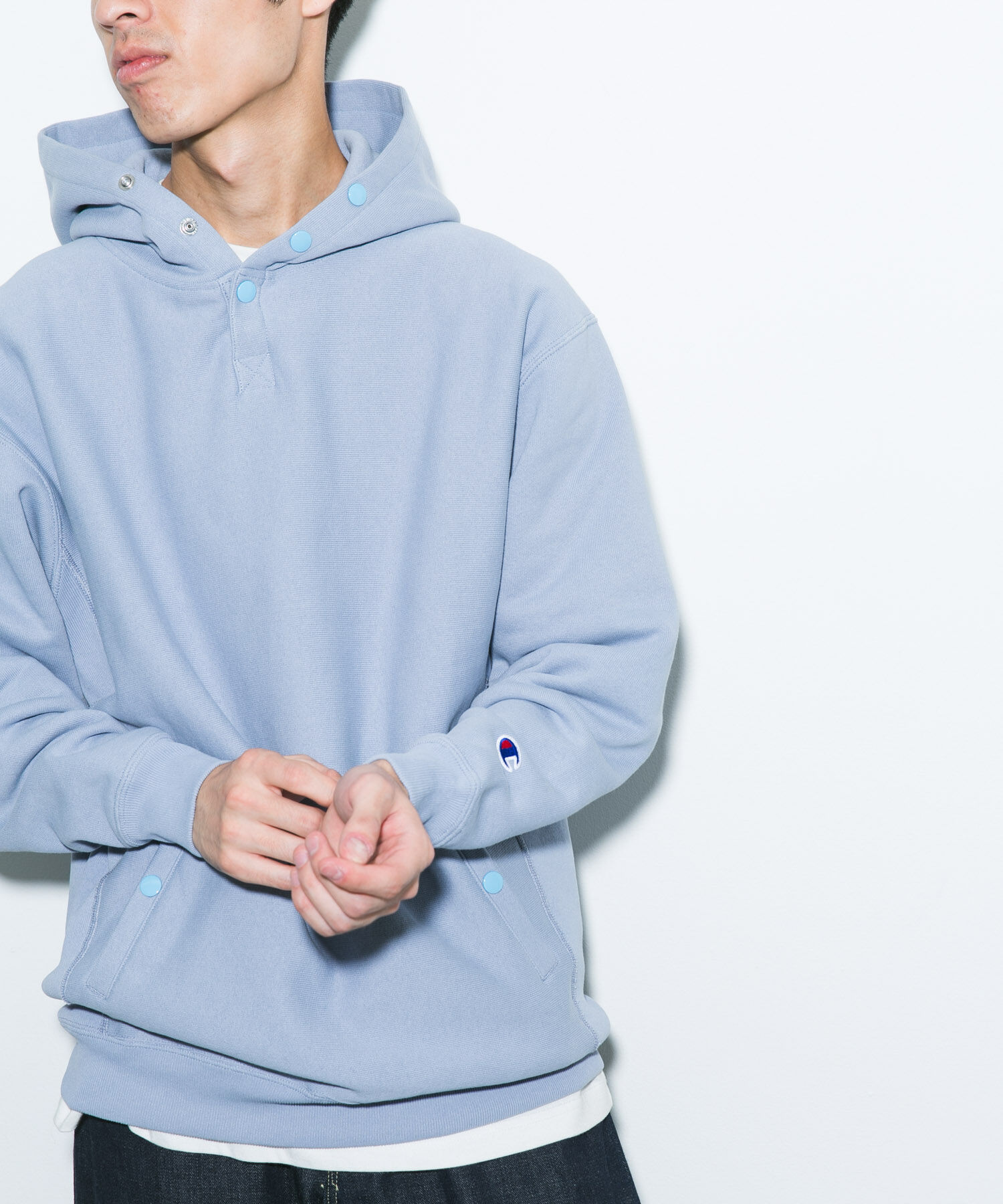 URBAN RESEARCH DOORS「『別注』Champion&times;DOORS　HALF SNAP PARKA」|パーカー|