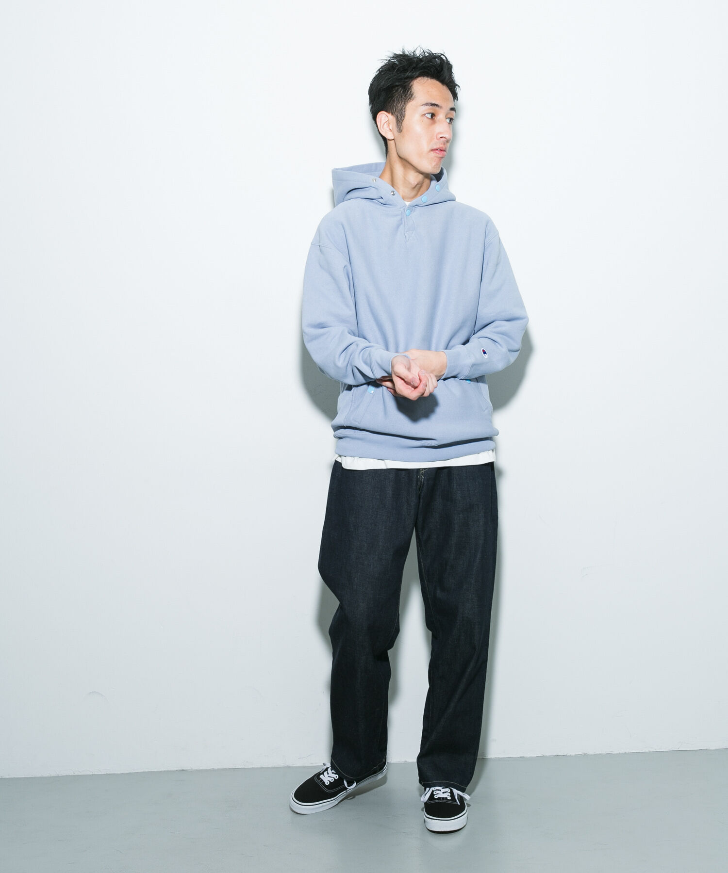 URBAN RESEARCH DOORS「『別注』Champion&times;DOORS　HALF SNAP PARKA」|パーカー|
