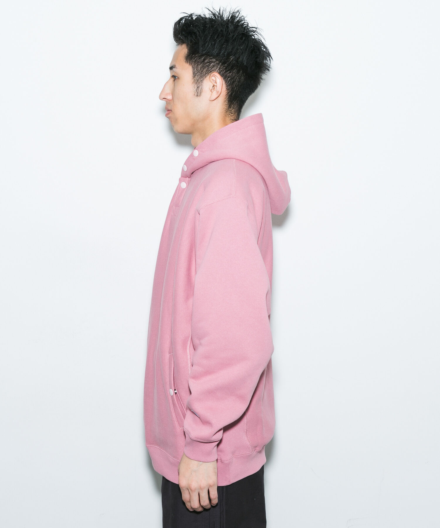 URBAN RESEARCH DOORS「『別注』Champion&times;DOORS　HALF SNAP PARKA」|パーカー|