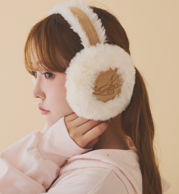 one after another NICE CLAUP「刺しゅう入りフェイクムートンイヤーマフ」|その他|