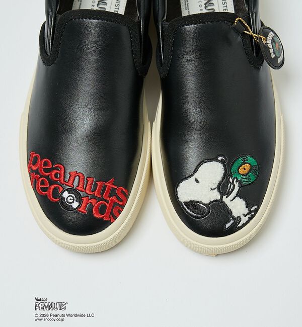 AU BANNISTER「【PEANUTS&times;Au BANNISTER】スヌーピーコラボ・スリッポンスニーカ」|スニーカー|