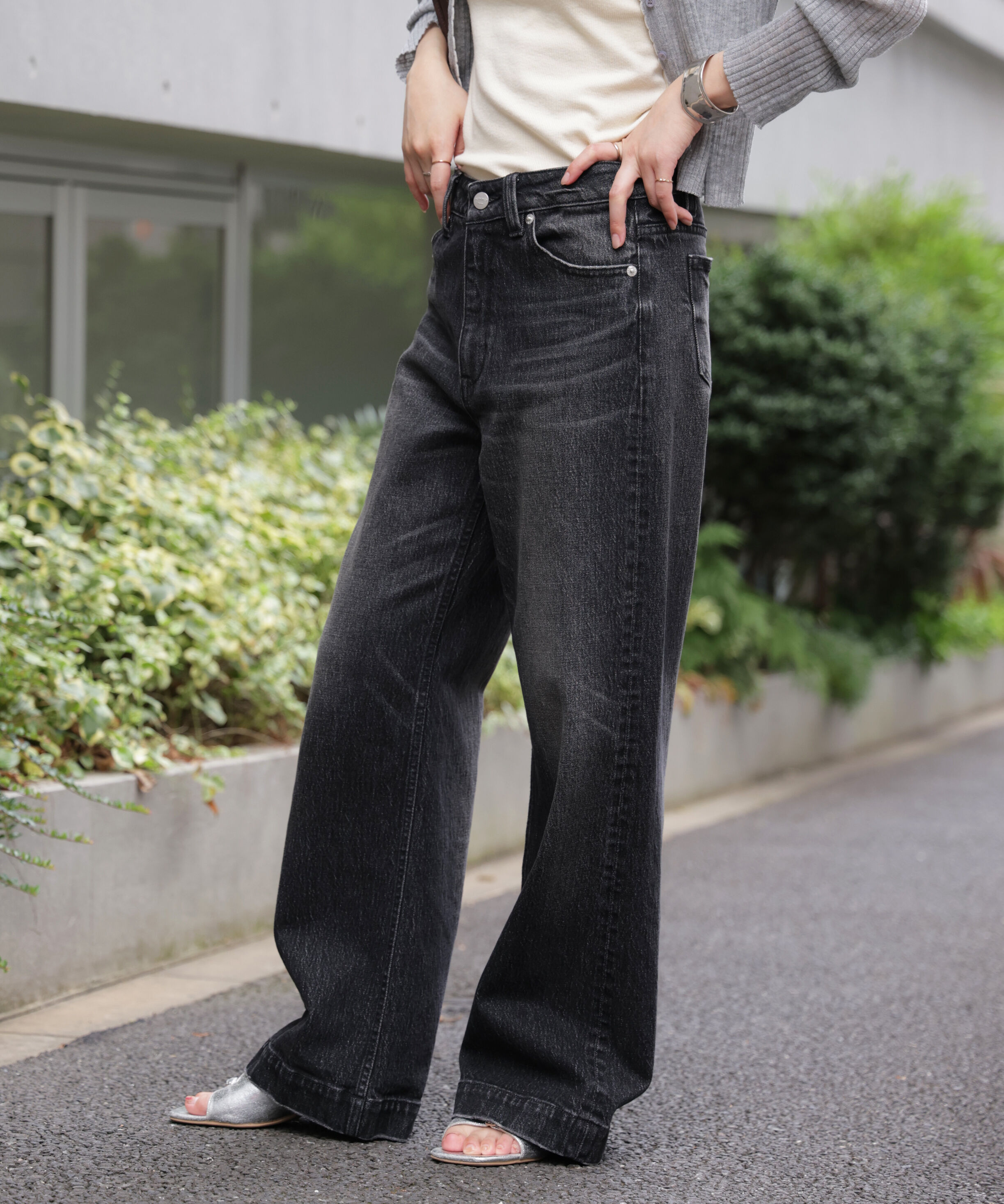  「〈フリーズマート別注〉PICCADILLY ベーシックワイドデニムパンツ」|その他|