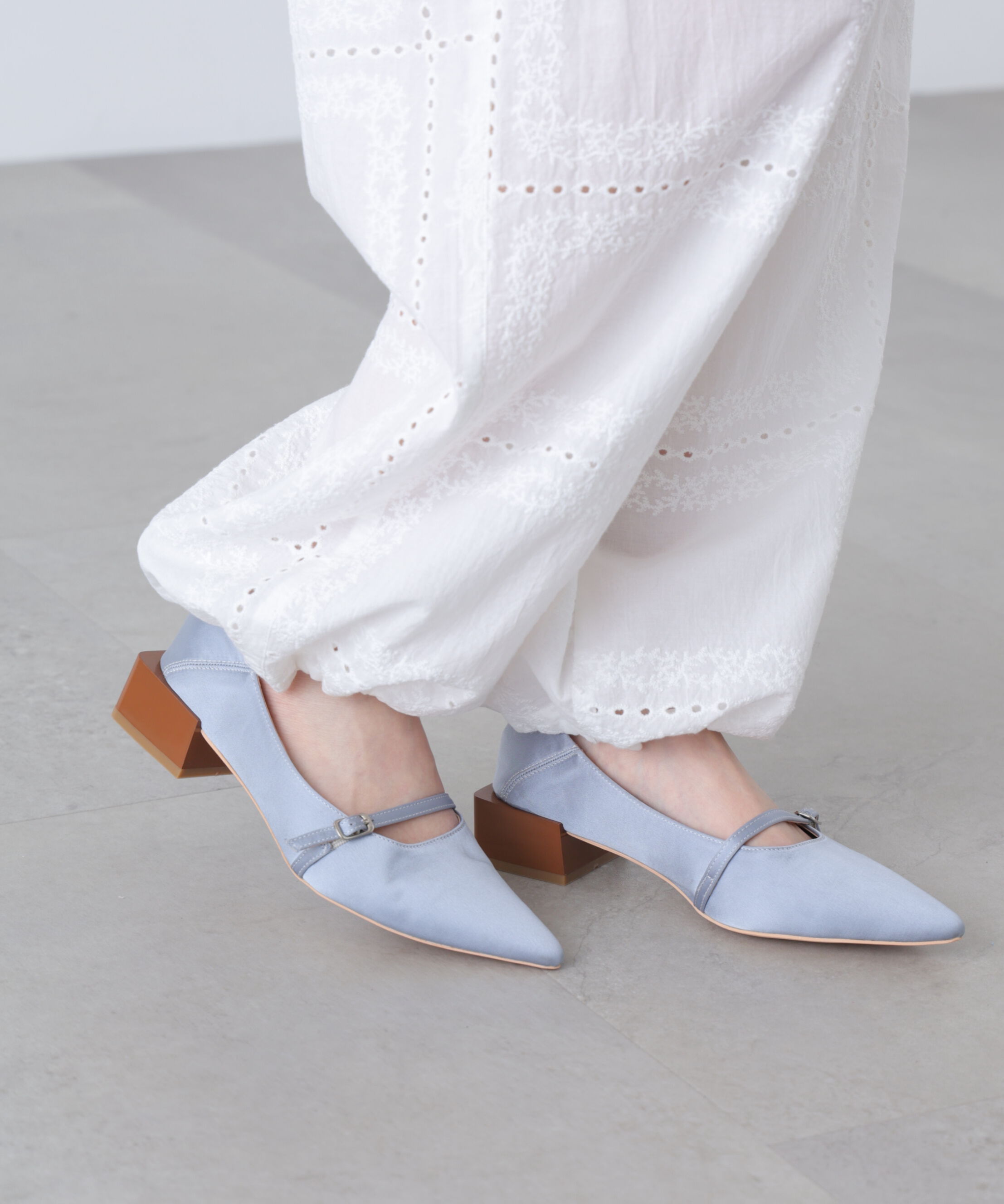 「オーバーヒールパンプス」|その他|ブルー