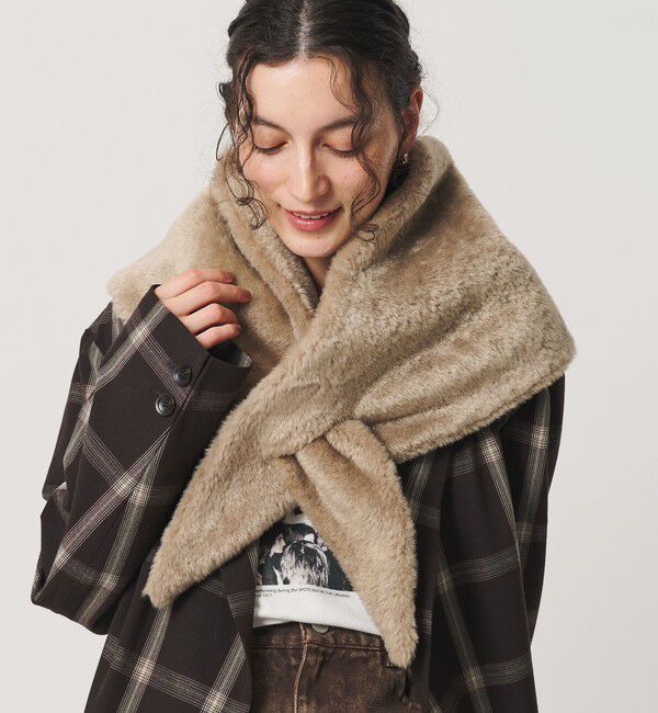 BEAUTY&YOUTH UNITED ARROWS「トライアングル フェイクファー インサート マフラー」|マフラー|LT.GRAY