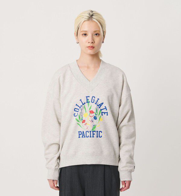 BEAUTY&YOUTH UNITED ARROWS「【別注】＜Collegiate Pacific＞プリント Vネック スウェットプルオーバー」|スウェット・ジャージ|