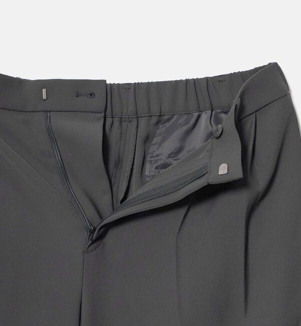 UNITED ARROWS「ポリエステル 2タック ワイドパンツ ‐吸水速乾 帯電防止 接触冷感‐」|スラックス|