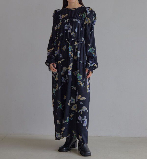 EMMEL REFINES「＜EMMEL REFINES＞EM カットドビー プリント ティアード ワンピース」|ワンピース|