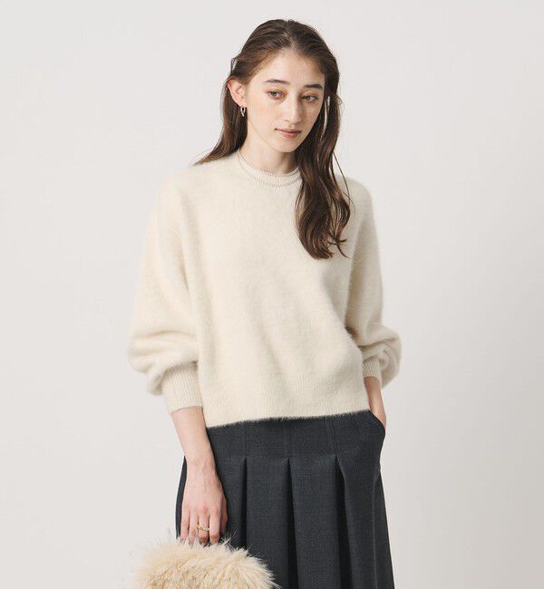 UNITED ARROWS「フォックスカシミヤ クルーネック ショート ニット」|ニット・セーター|
