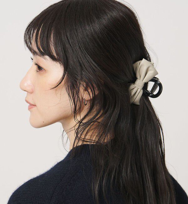 UNITED ARROWS「レザーライク リボン ヘアクリップ」|その他|BEIGE