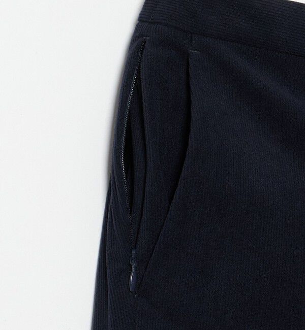 UNITED ARROWS「ライト コーデュロイ ノープリーツ パンツ UA COZY ウォッシャブル ヨコストレッチ」|スラックス|